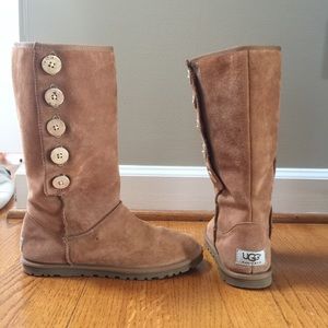 UGG Boots size 7 *AUTHENTIC*